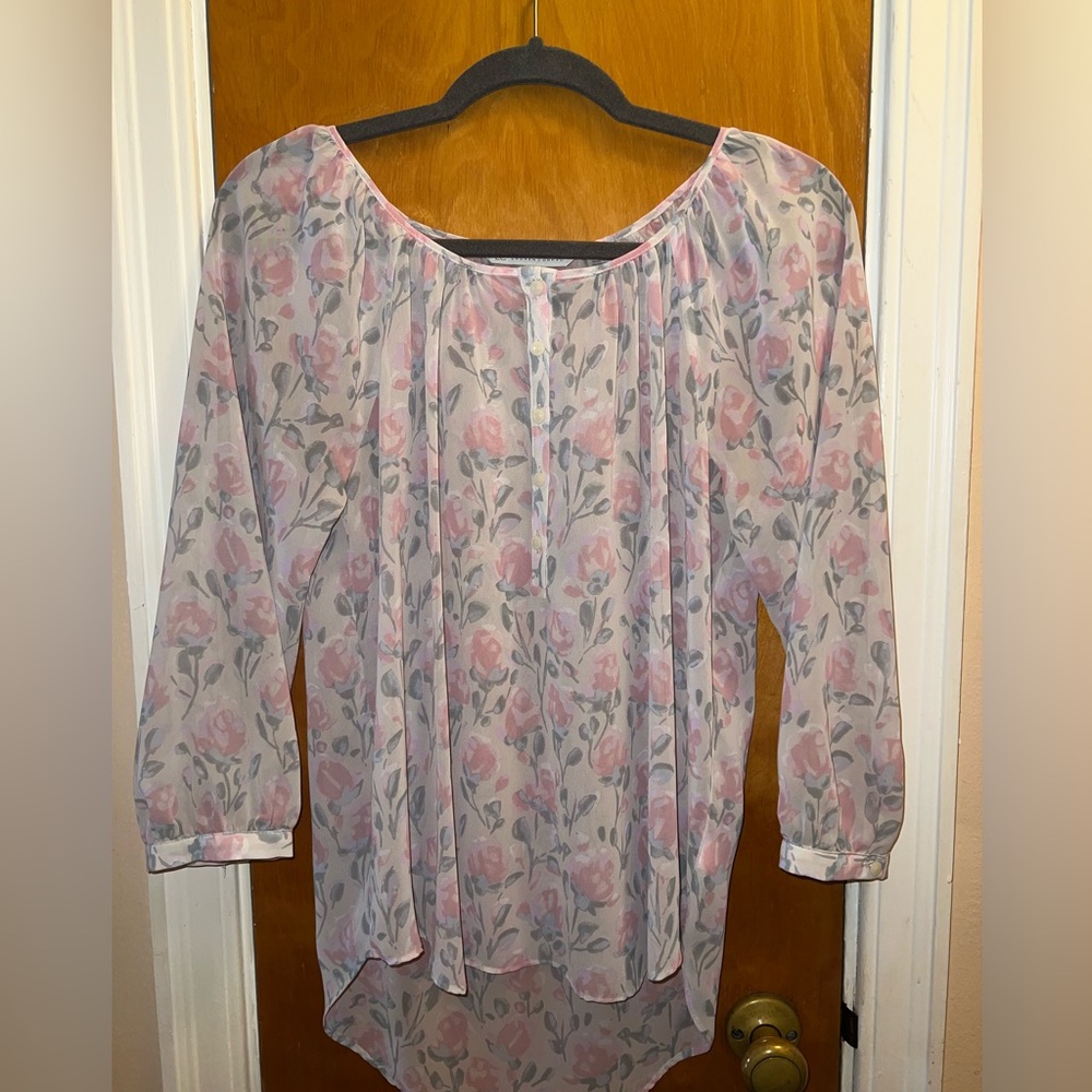 Lauren Conrad Spring Blouse (size S)